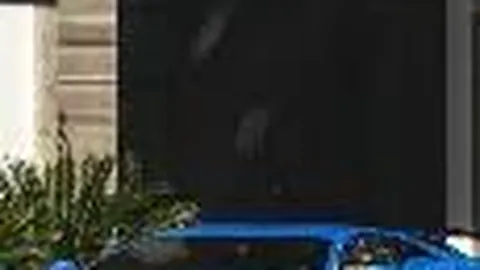 “皮蓬得分新纪录球衣以81435美元高价售出”